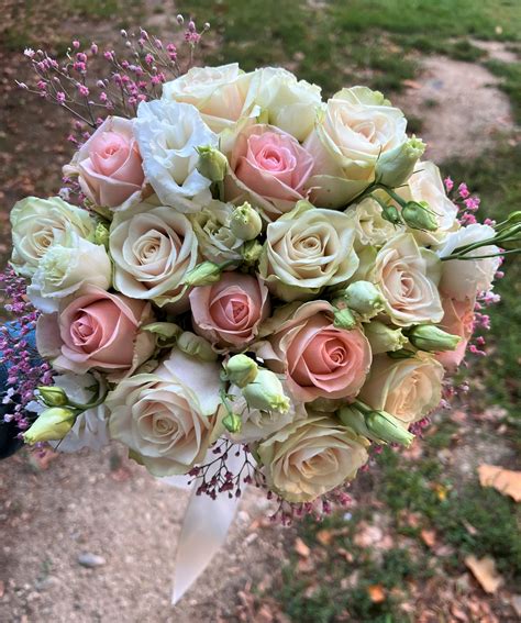 Svadobná kytica ladenie s farbou svadby