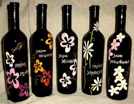 Fľaše s domácim vínom