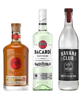 Fľaše rumu Havana Club a Bacardi