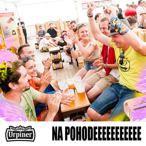 archívna fotografia z festivalu Pohoda s pivnou zónou Urpiner