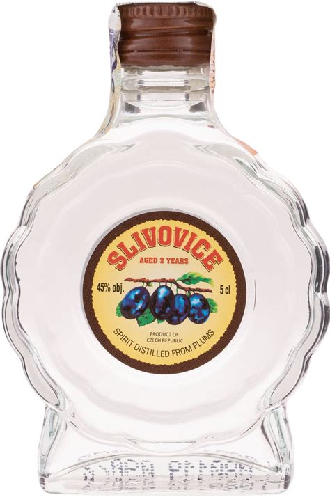 Štítok fľaše slovenskej slivovice s tradičnými motívmi