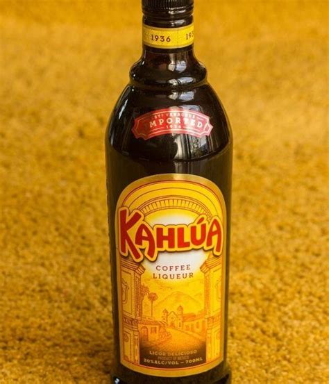 Fľaša kávového likéru Kahlúa
