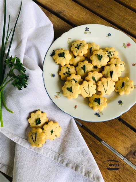 cesto na keksíky s kvetmi