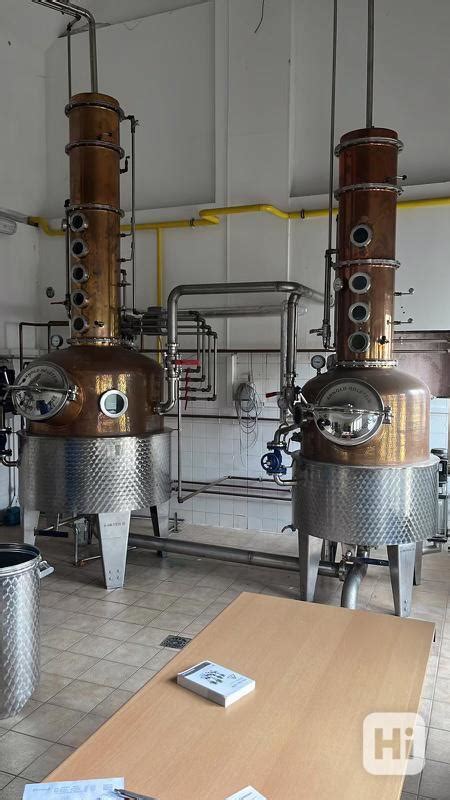 Ilustrácia domácej pálenice