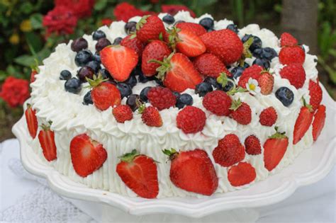 Ilustrácia pšeničného piva s ovocím