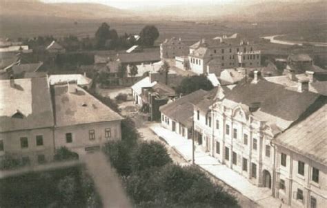 Námestie gen. Štefánika v Starej Ľubovni