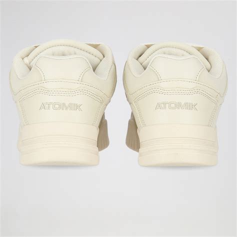 Fľaša vodky Atomik