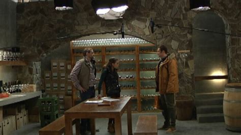 Záber z vinárskeho prostredia seriálu Búrlivé víno