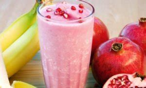 Koktail s granátovým jablkom a šampanským