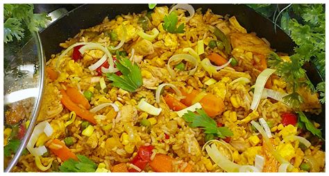 Fľaša Chardonnay a miska s omáčkou