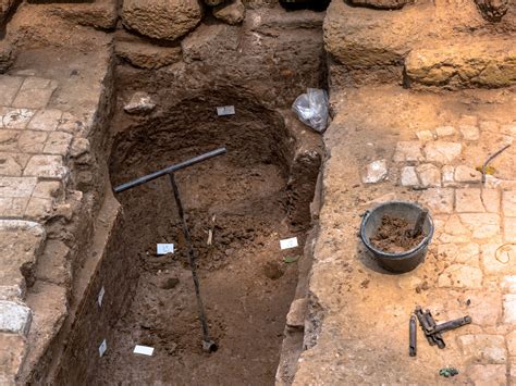 archeologické vykopávky výroby vína v Arménsku