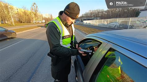 Policajná kontrola alkoholu