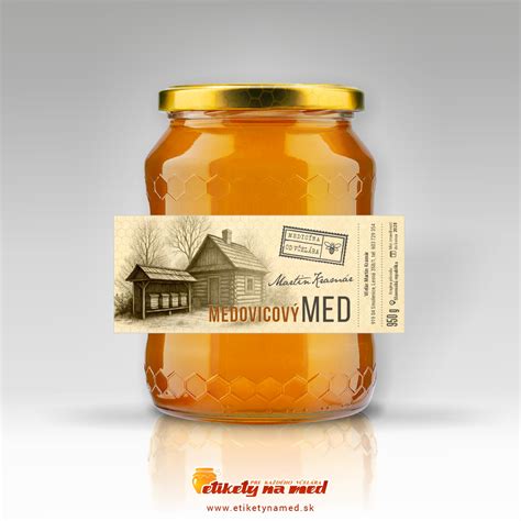 Etiketa na fľaši slovenskej bezovej brandy s vyznačenými základnými údajmi