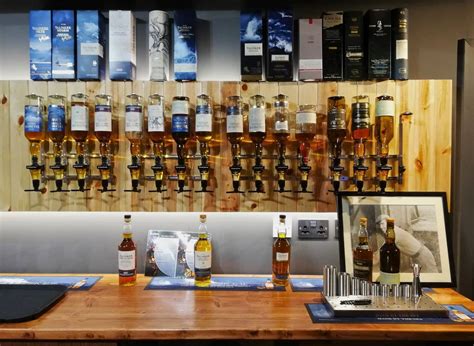 Rôzne fľaše škótskej whisky