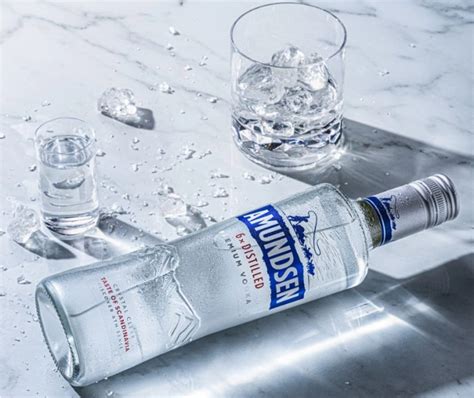 Fľaša luxusnej vodky