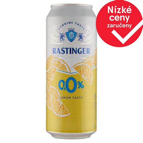 Fľaša nealkoholického piva s penou