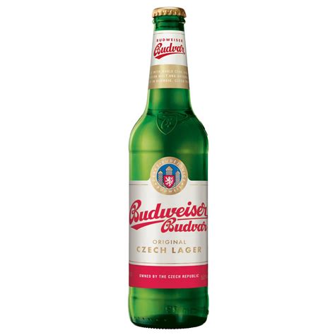 Ilustračná fotografia piva Budweiser Budvar v skle