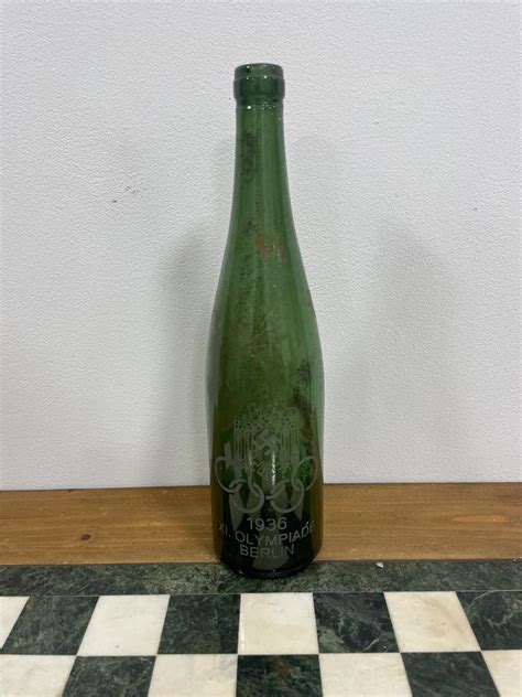 Fľaša piva a tlakomer