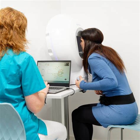 Ilustrácia zúženia zorného poľa