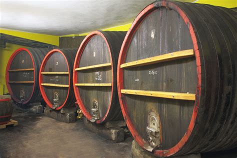 Tokajské sudy a pivnica