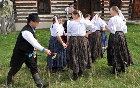 Ilustračné foto tradičnej slovenskej dediny