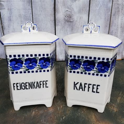 Tradičné čínske keramické nádoby na alkohol