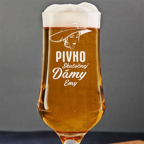 Pohár na pivo na stopke s IPA