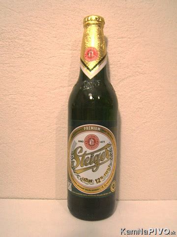 Fľaša tmavého piva Steiger