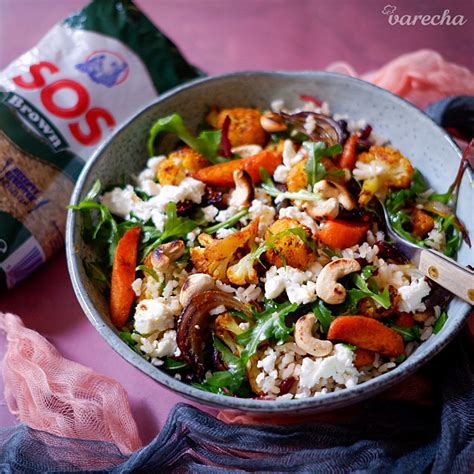 Šalát s ryžou a zeleninou