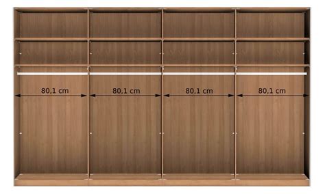 vnútorné usporiadanie dreveného barového sudu s policami