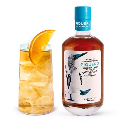 Fľaša rumu Piquero