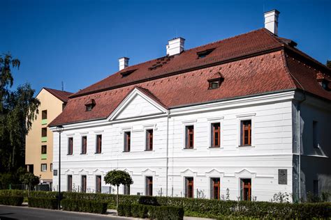 Historická budova liehovaru v Liptovskom Mikuláši