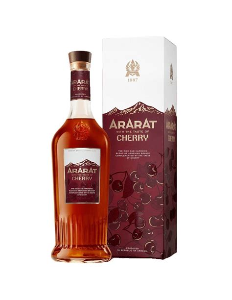 Fľaša arménskej brandy Ararat