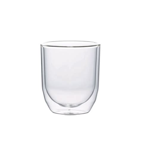 Pohár s dvojitými stenami a chladiacou kvapalinou