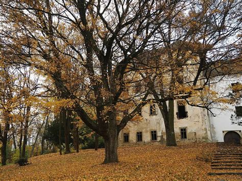 Ilustrácia starého kaštieľa