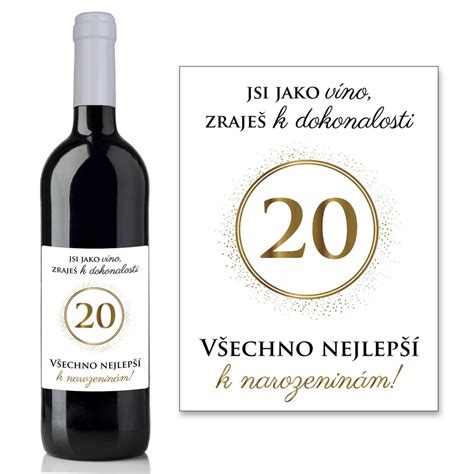 Novoročná fľaša vína s elegantnou etiketou