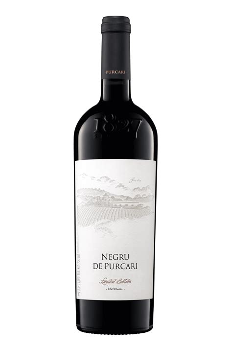 Fľaša vína Negru de Purcari s ročníkom 2013