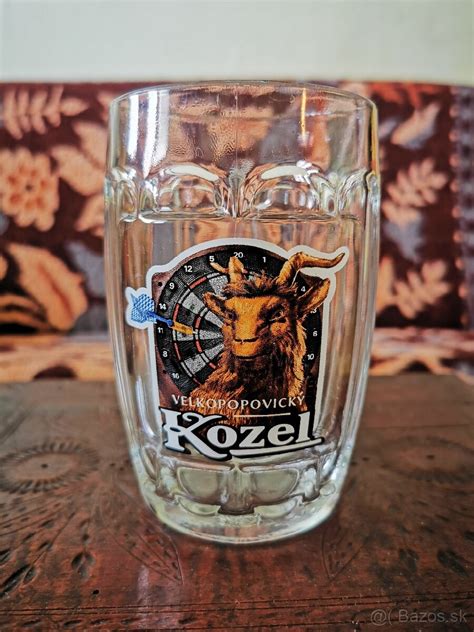 zlatý pivový pohár s gravírovaním