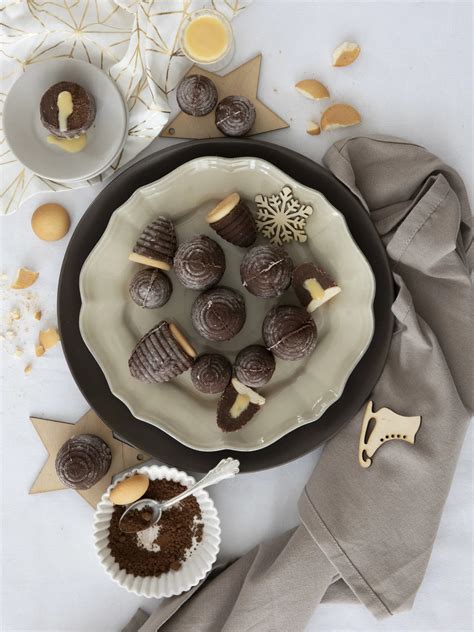 Fľaše s vegánskym vaječným likérom