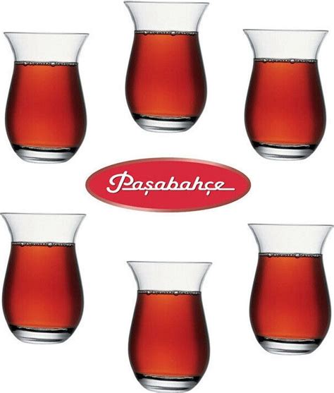 Tradičné turecké poháre na rakı