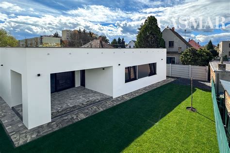 Moderná piváreň v centre mesta