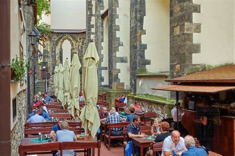 Gotická záhrada reštaurácie U Pinkasů