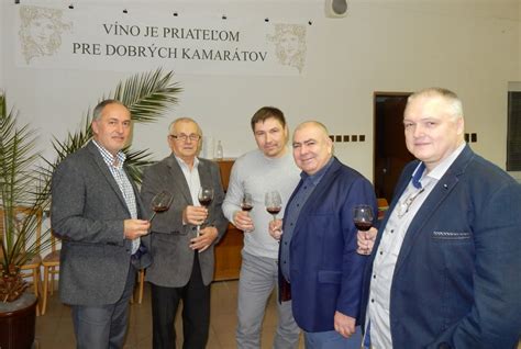 Primátor Mníchova pri slávnostnom narazení sudu