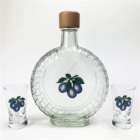 Fľaša Kopaničiarskej Slivky