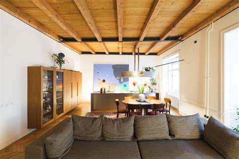 Interiér vinárstva s degustačným priestorom