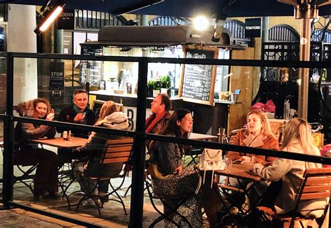 Infografika zobrazujúca rast objednávok piva po otvorení terás