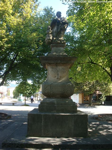 Socha svätého Urbana v slovenskom vinohrade
