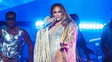 Jennifer Lopez počas cvičenia