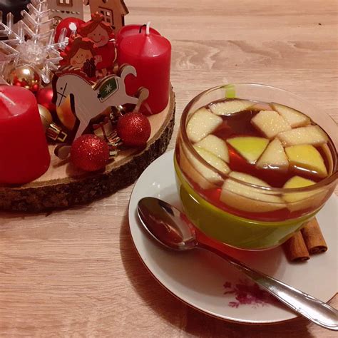 Detský punč s ovocím a škoricou