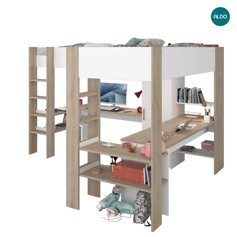 Interiér Slnečného pavilónu s pripravenými stolmi